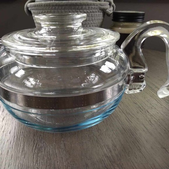 Vintage 6 Cup Glass Pyrex Teapot - Picture 4 of 5